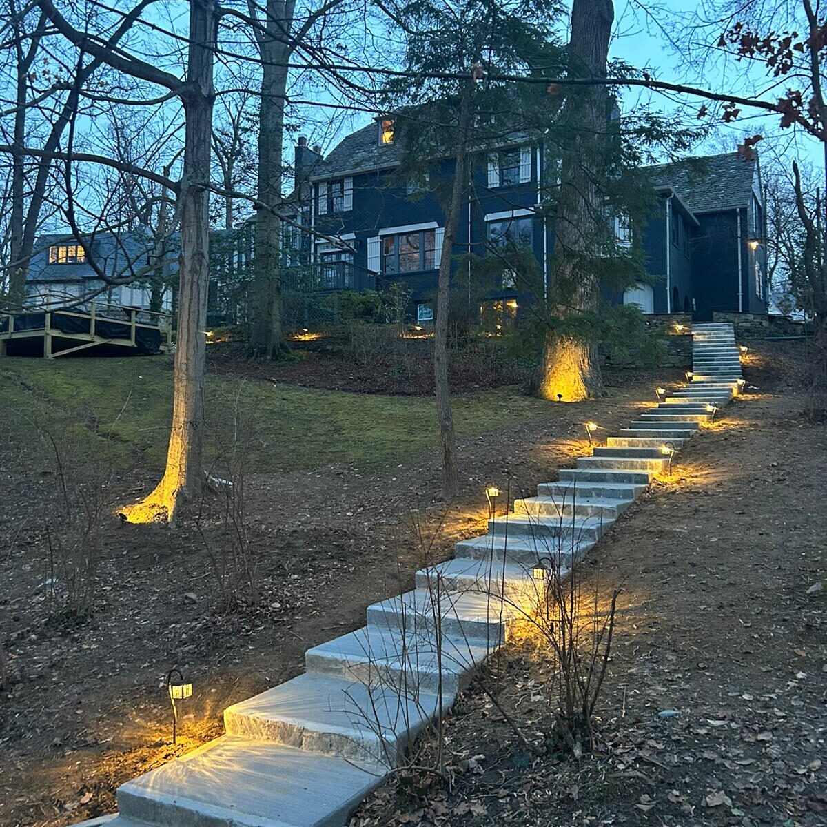 Home landscaping lights